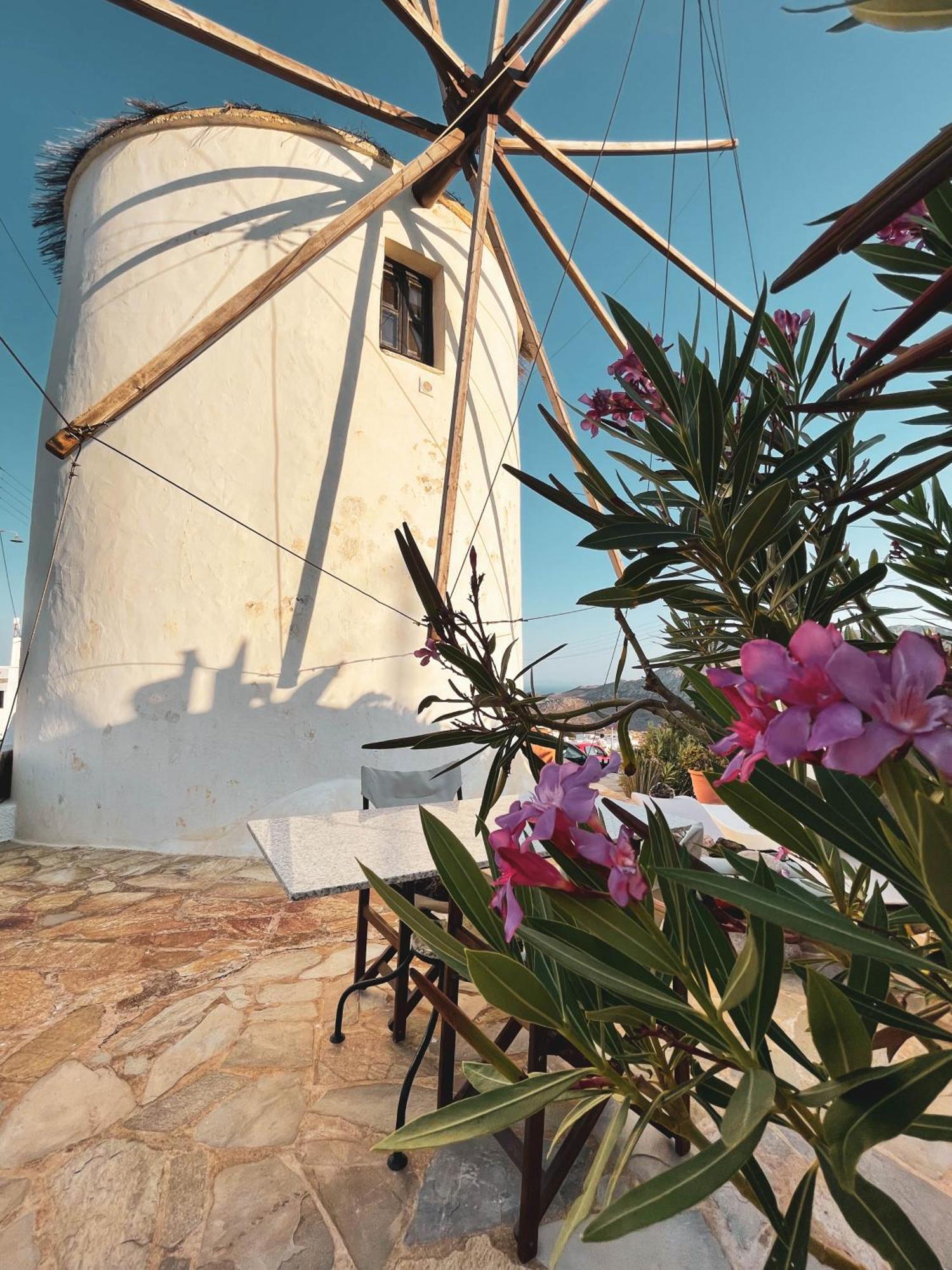 The Windmill Serifos 外观 照片